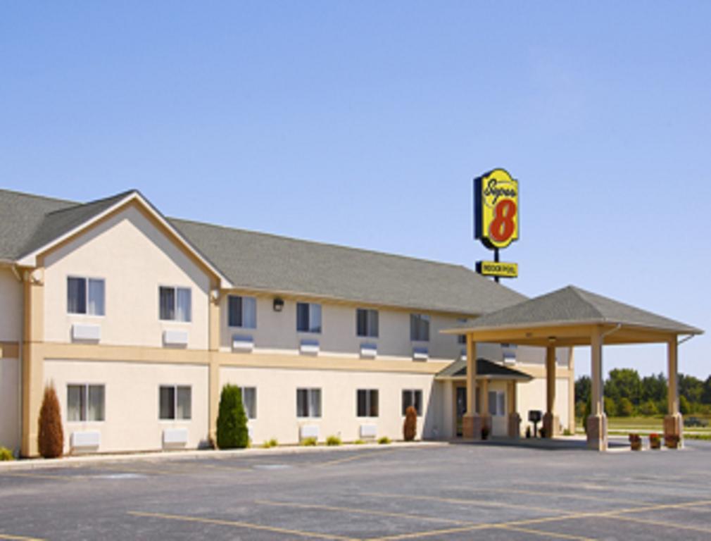 Super 8 By Wyndham Huntington Hotell Eksteriør bilde
